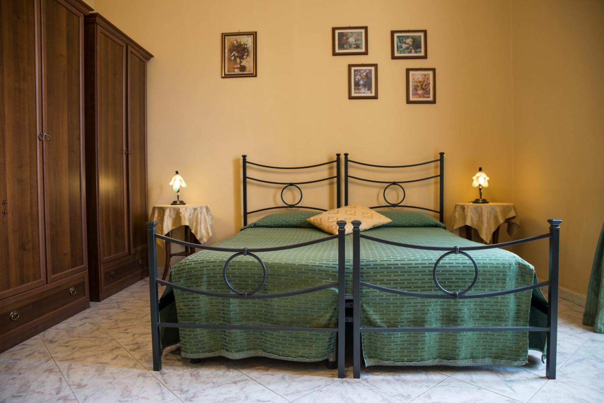Sognando Ortigia Bed & Breakfast Syracuse ภายนอก รูปภาพ