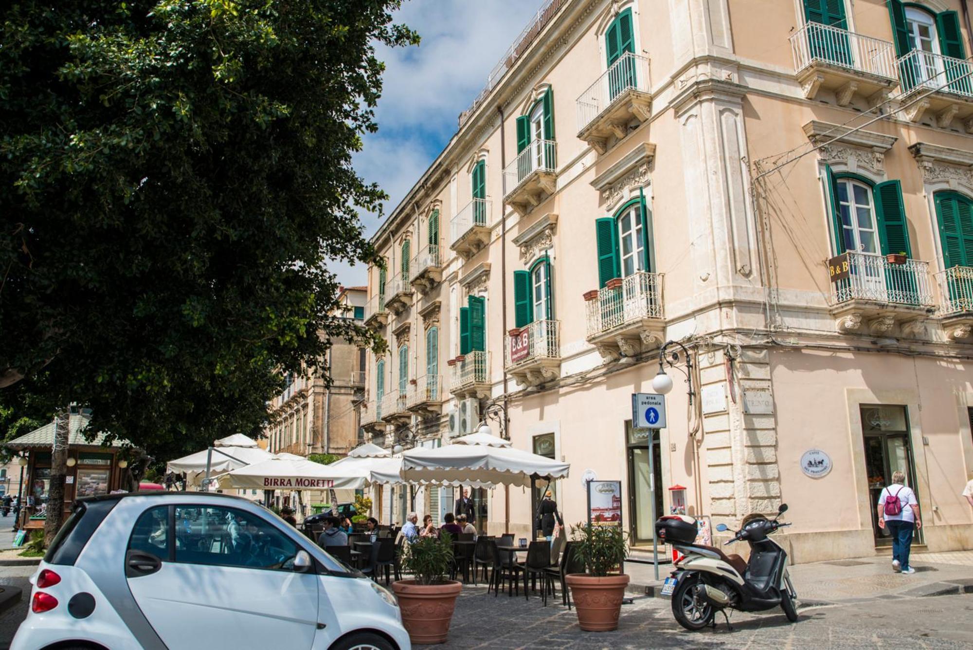 Sognando Ortigia Bed & Breakfast Syracuse ภายนอก รูปภาพ