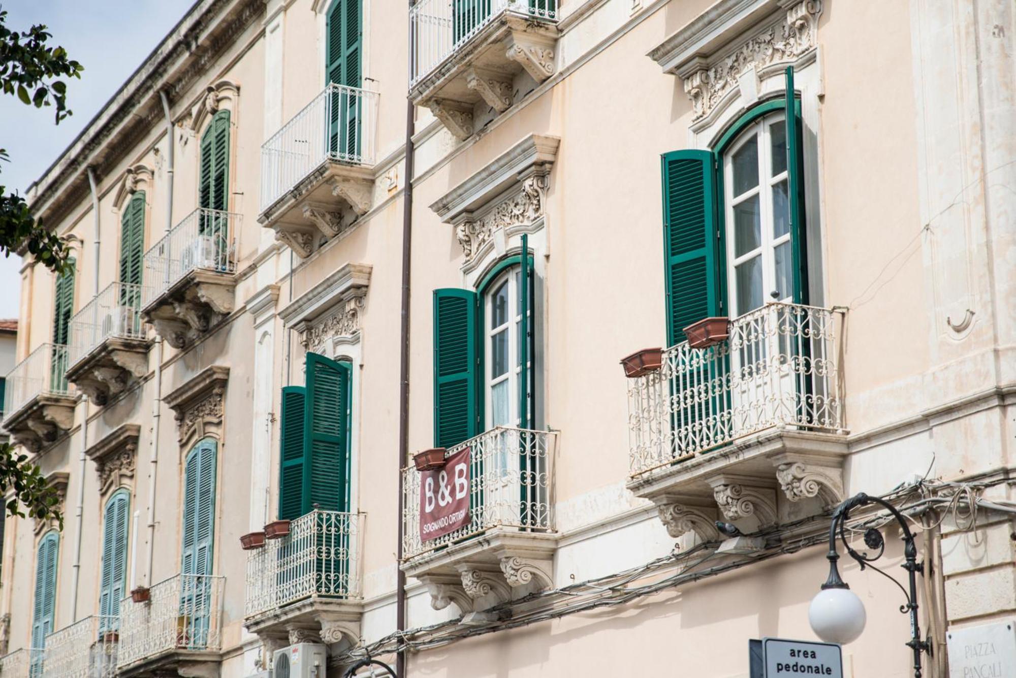 Sognando Ortigia Bed & Breakfast Syracuse ภายนอก รูปภาพ