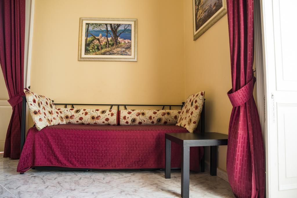 Sognando Ortigia Bed & Breakfast Syracuse ภายนอก รูปภาพ